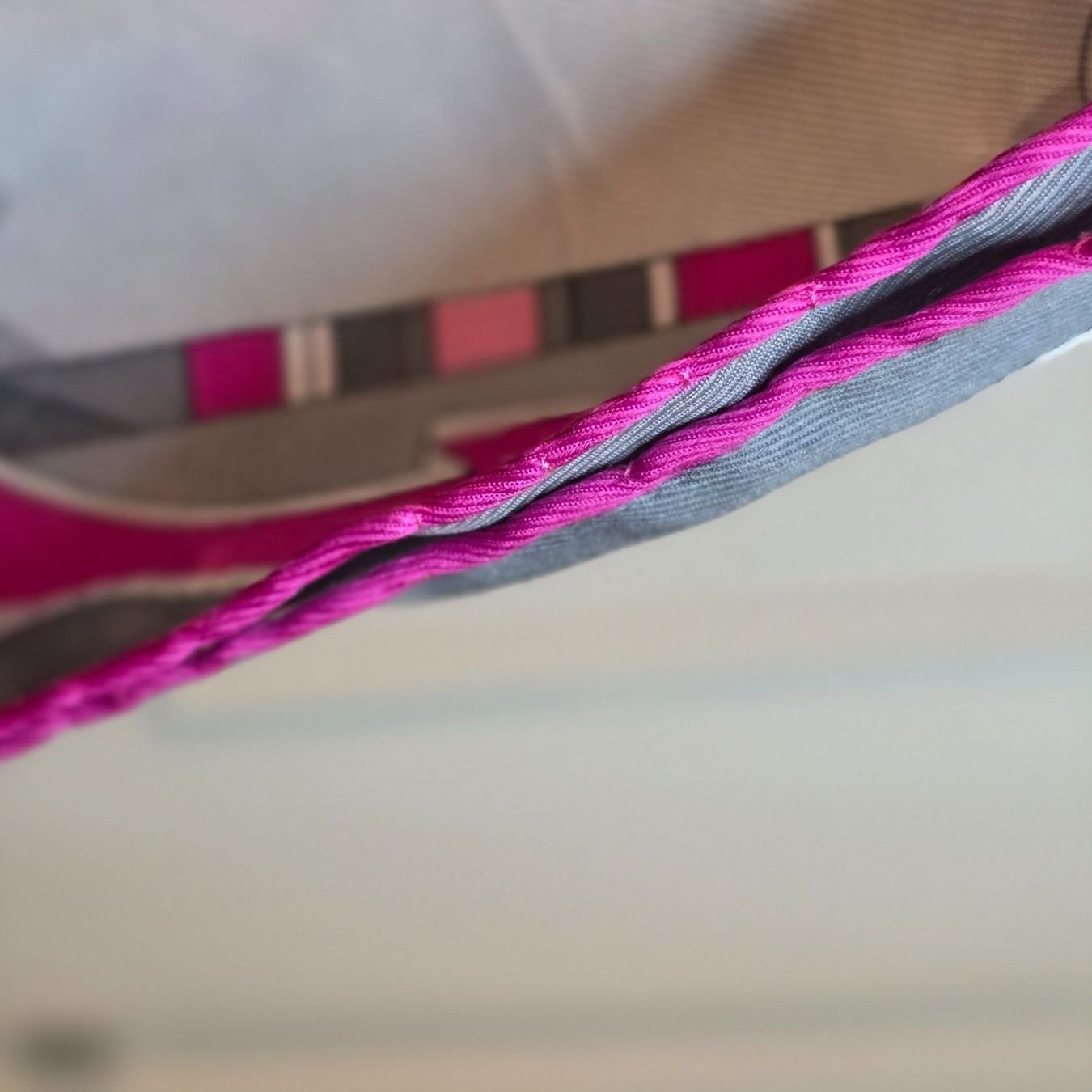 Foulards, Tücher & Schals: Daniela Rosetti Seidentuch 100% Seide Milano – Gebraucht aus Wald ZH von CapLux 5
