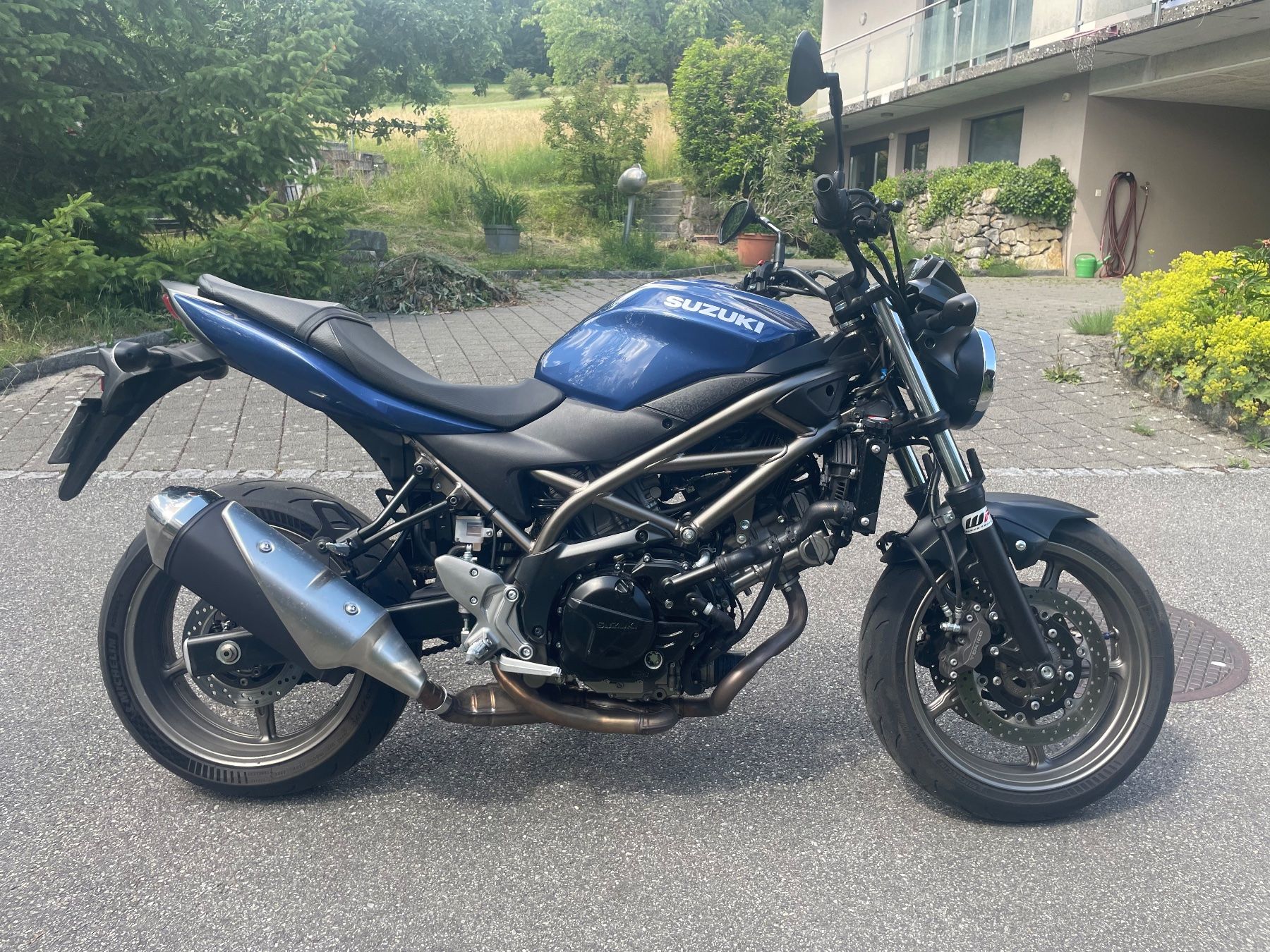 Suzuki Strada: Suzuki SV 650 (35kw) – Usato da Oftringen venduto da jos_s5sq