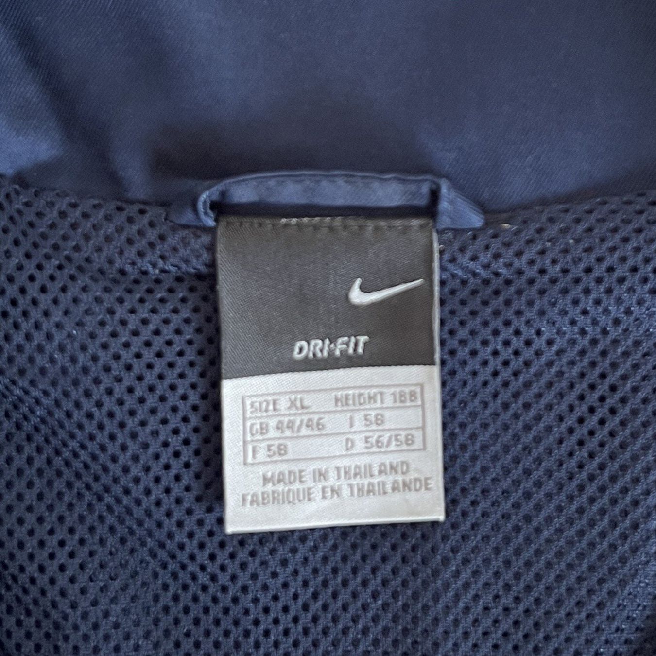 Nike Giacche: Vintage Nike Trackjacket (XL) – Usato da Chamoson venduto da Sapoloshop 3