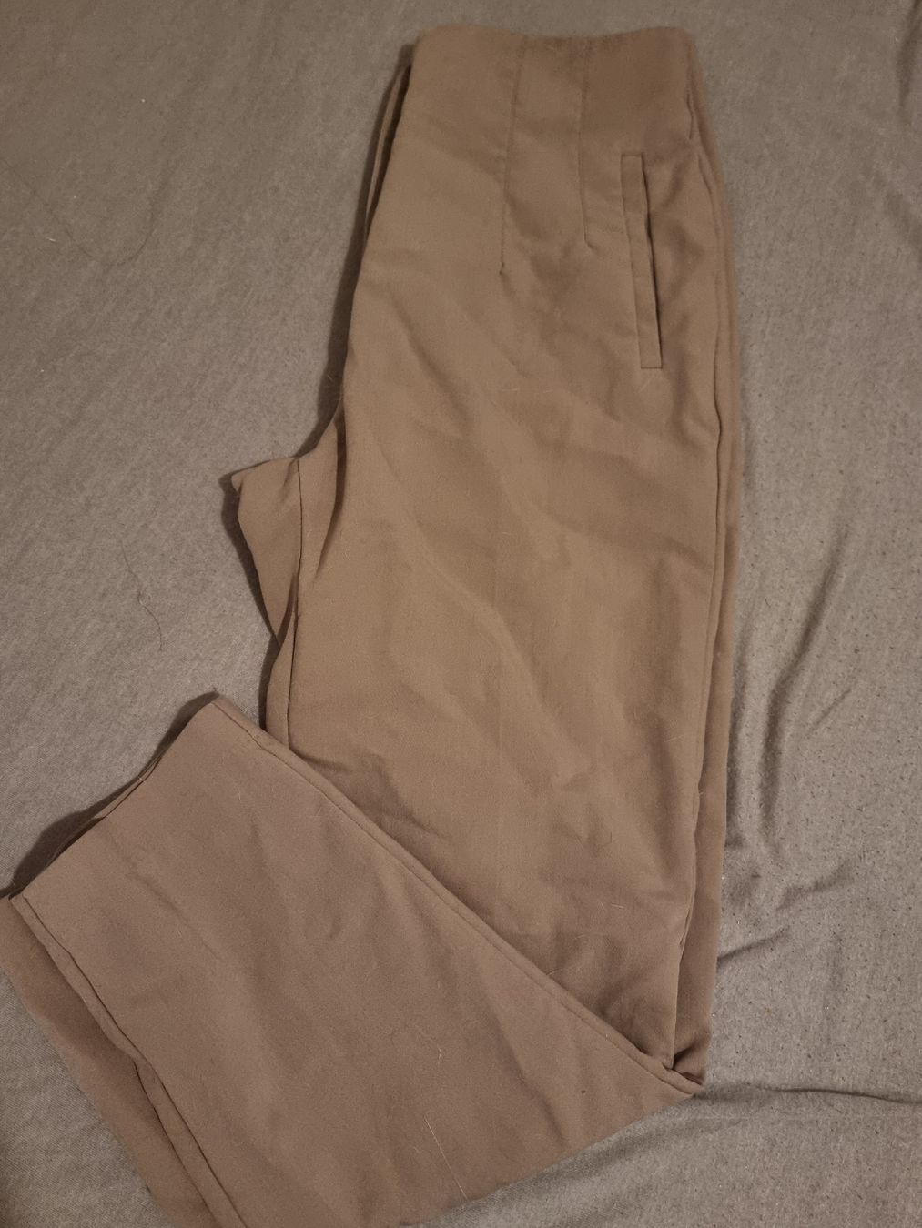 Pantaloni: Business Hose beige – Usato da Altstätten SG venduto da melii._.98