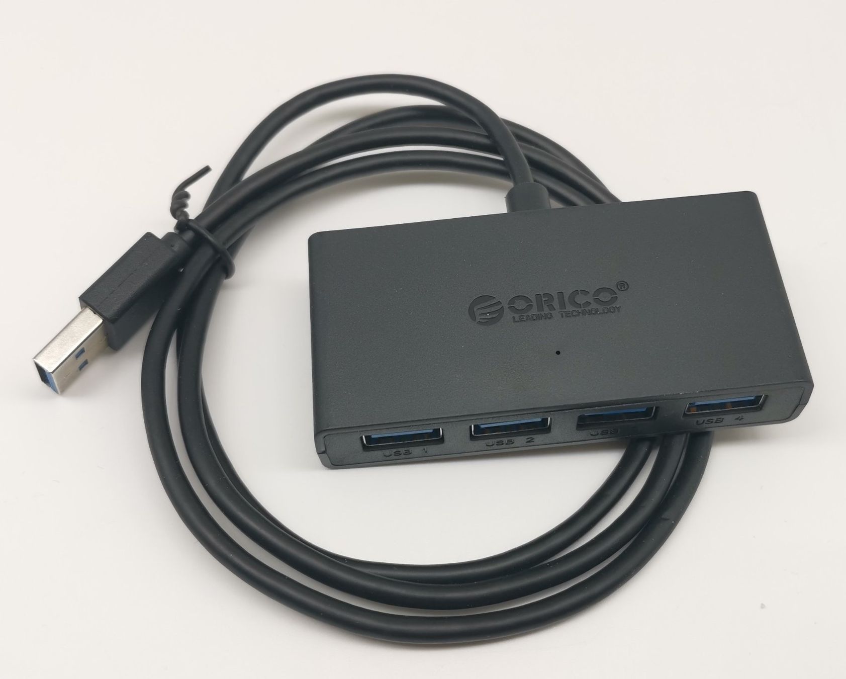 Hub & Switch: USB-3.0 / 4 Port Hub mit 1.5m Kabel – Nuovo (secondo la descrizione) da Niederglatt ZH venduto da K1r7 7