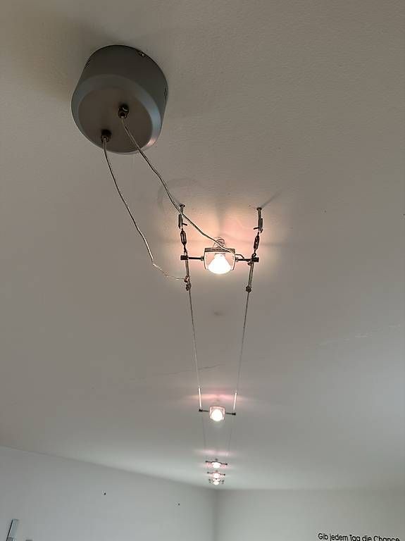 Lampadari & plafoniere: Schöne Deckenleuchte Seilzugsystem mit 5 Leuchtmitteln – Usato da Basel venduto da kruepi