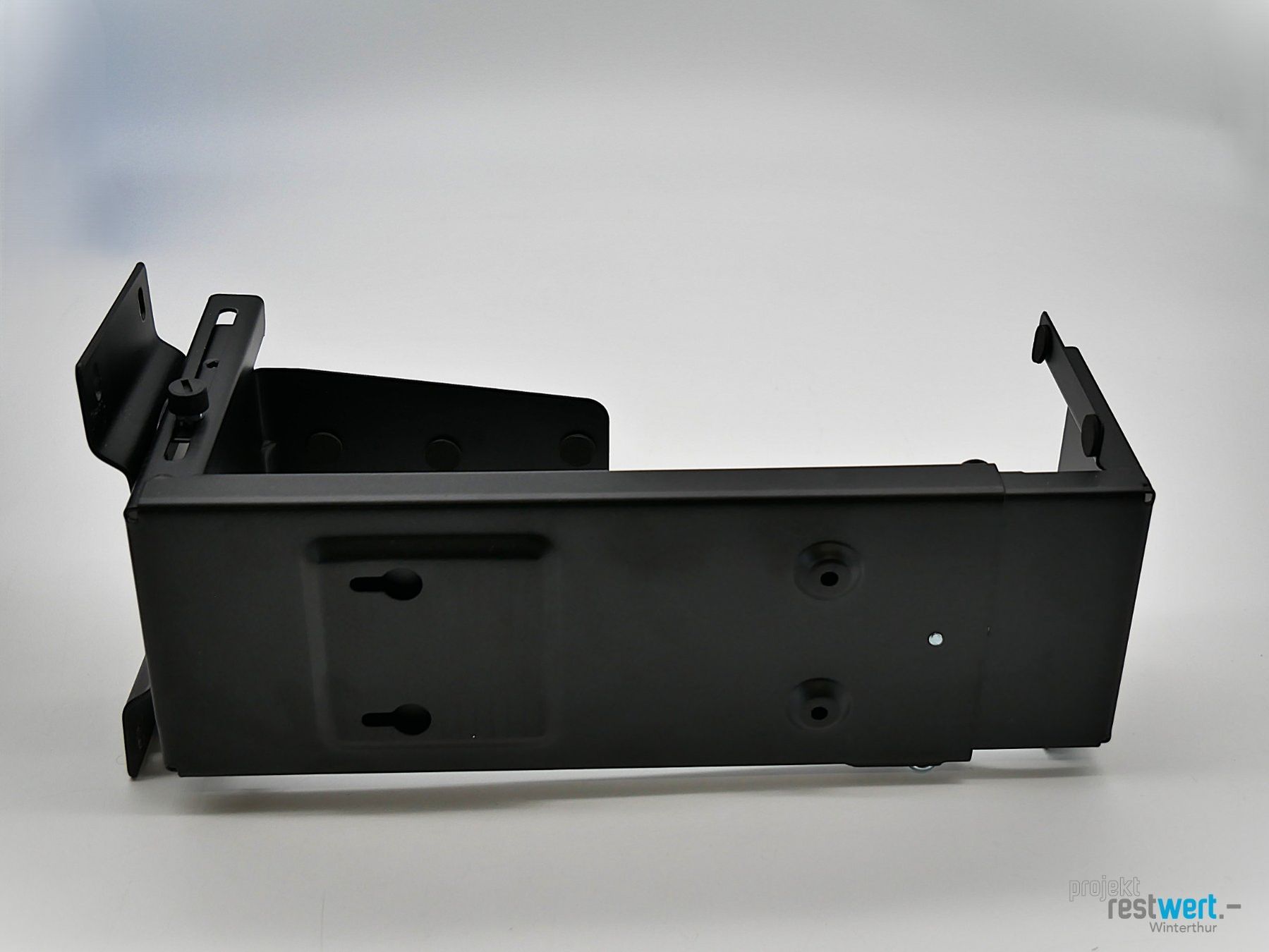 Wandhalterungen: NEOMOUNTS PC-Halterung NM-CPU100BLACK – Gebraucht aus Winterthur von Restwert_Winterthur 4