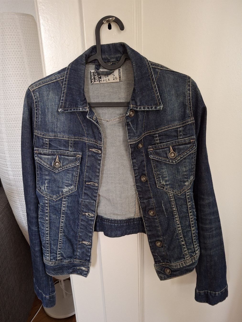 Jacken: Veste en jeans S  – Gebraucht aus Lausanne von Cognitia