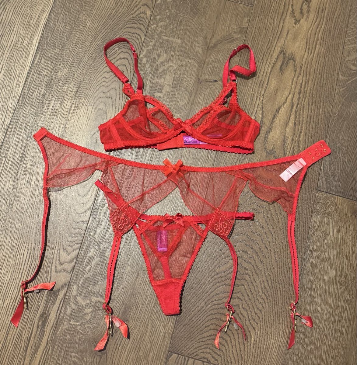 Agent Provocateur Altra biancheria intima: Agent Provocateur Dessous Set – Nuovo (secondo la descrizione) da Meilen venduto da nic_77cd