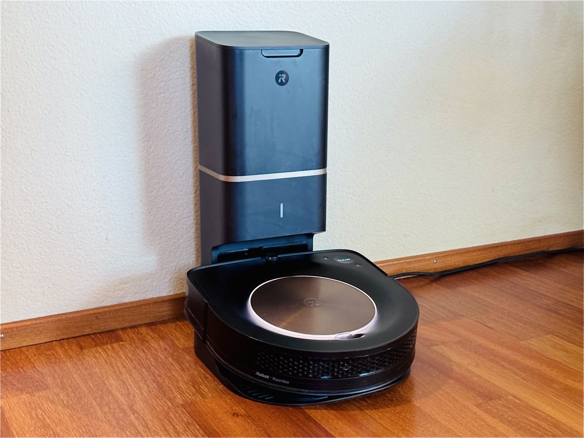 Irobot Aspirateurs & Accessoires: iRobot Roomba S9+ Roboterstaubsauger – D'occasion à Luzern par Ricobac