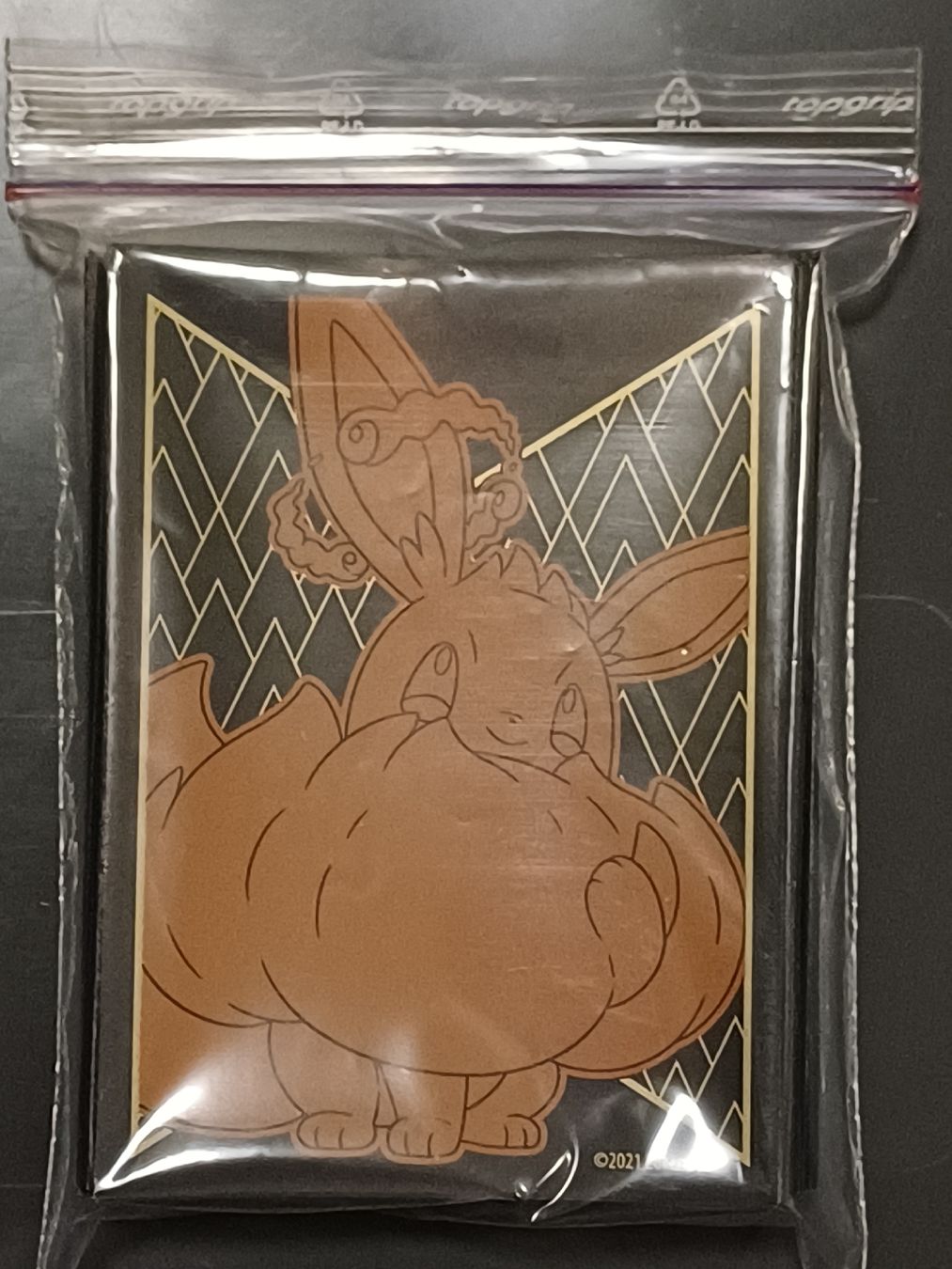 Pokémon Carte collezionabili: Pokémon Card Sleeves 65 Stk. – Usato da Effretikon venduto da Zitinjac 1
