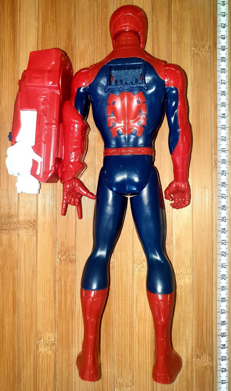 Statuette: Actionfigur Superman (mit Stoffumhang) – Usato da Zofingen venduto da Barnu21 1