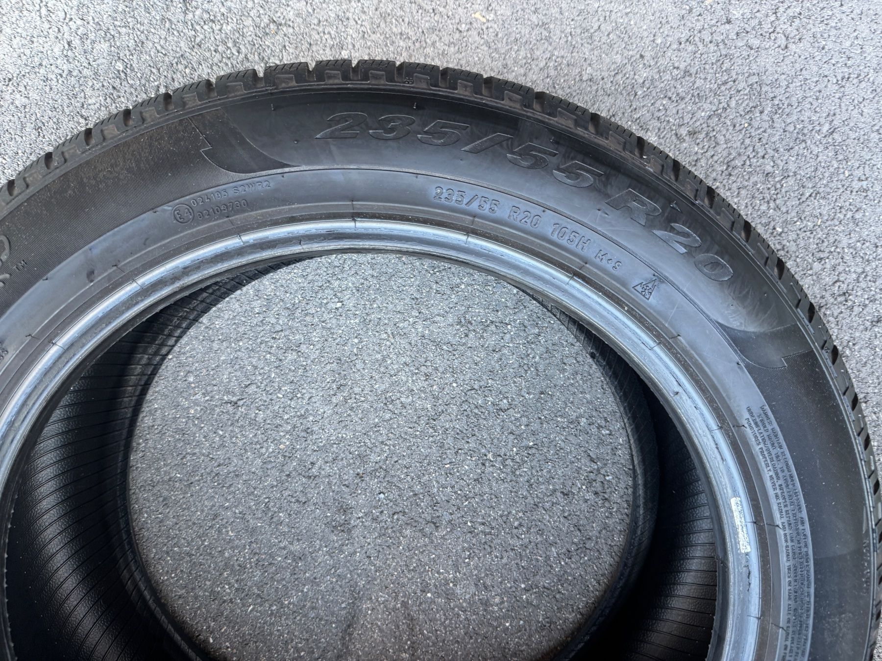 Pirelli Pneus & Roues: 235/55R20 – D'occasion à Widen par Dinero02 6