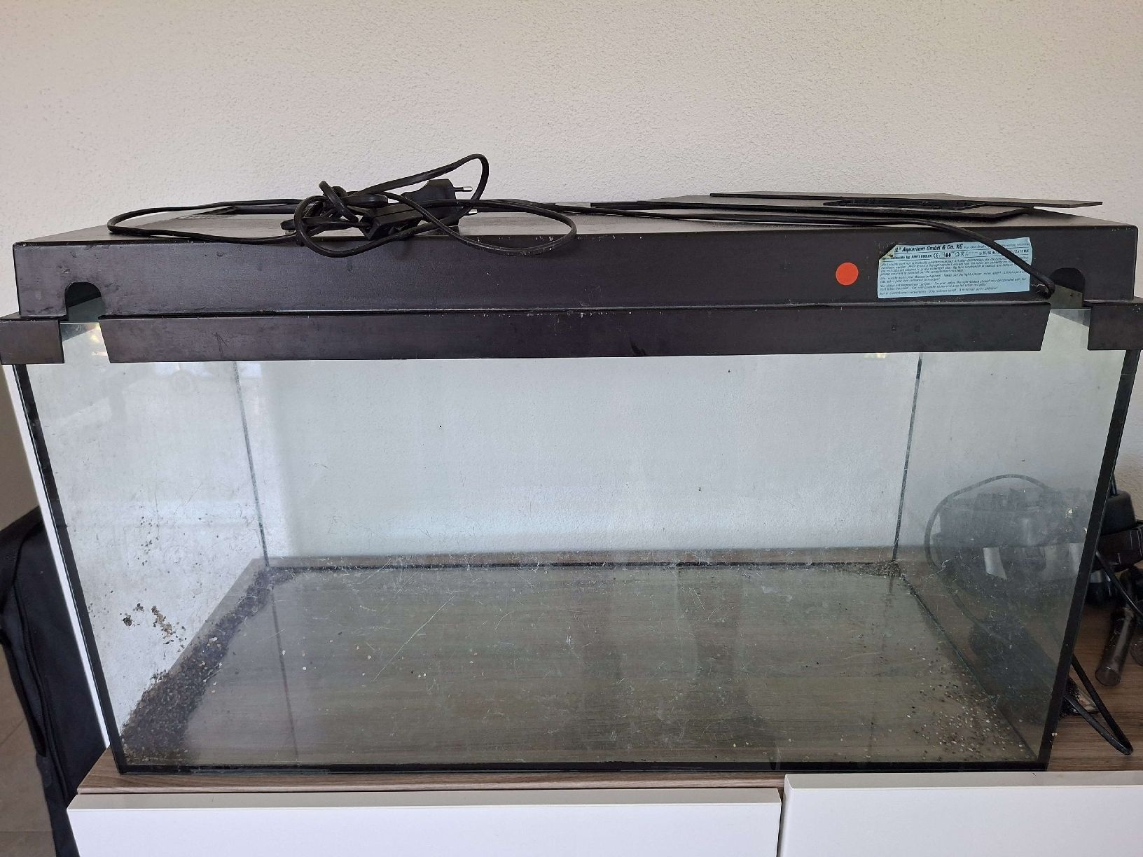 Acquari: Aquarium gebraucht – Usato da Weinfelden venduto da Lehics