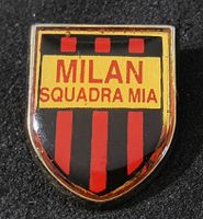 CC884 - Pin Logo Wappen MILAN Squadra Mia Fussball Club