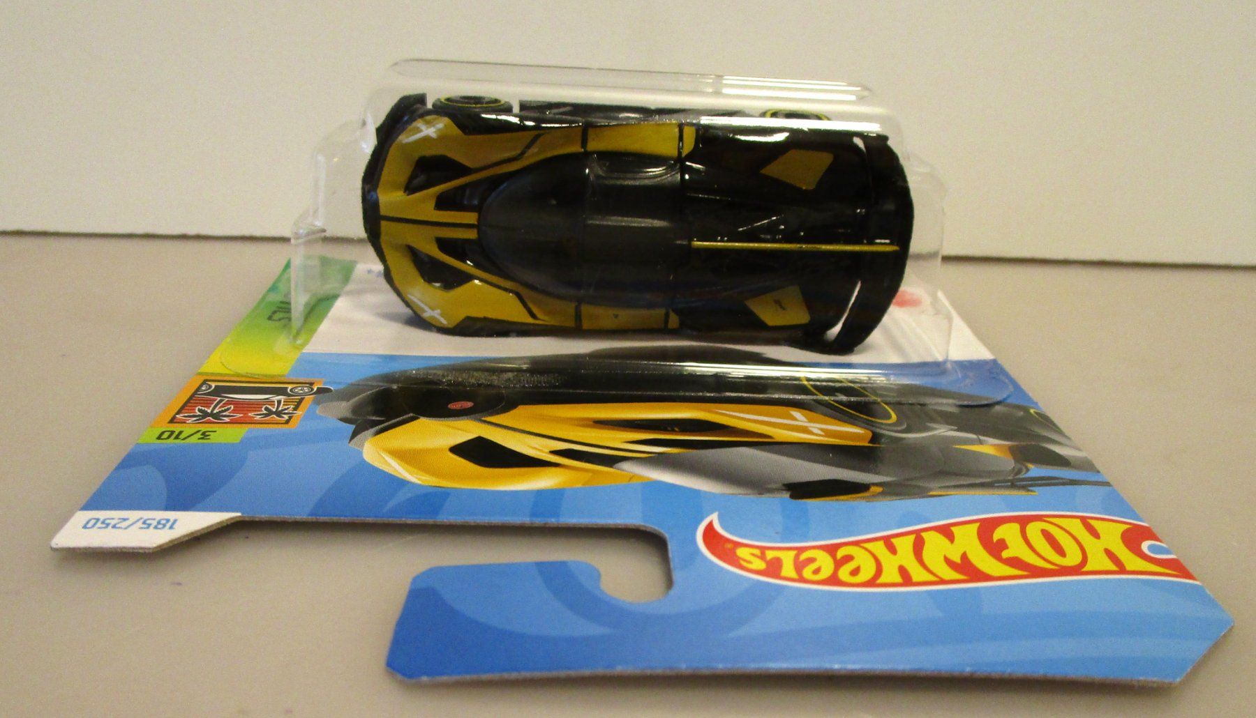 Bugatti Voitures modèles: HOT WHEELS BUGATTI BOLIDE - HTC22 – Neuf avec emballage d'origine à Chêne-Bourg par breno56 1