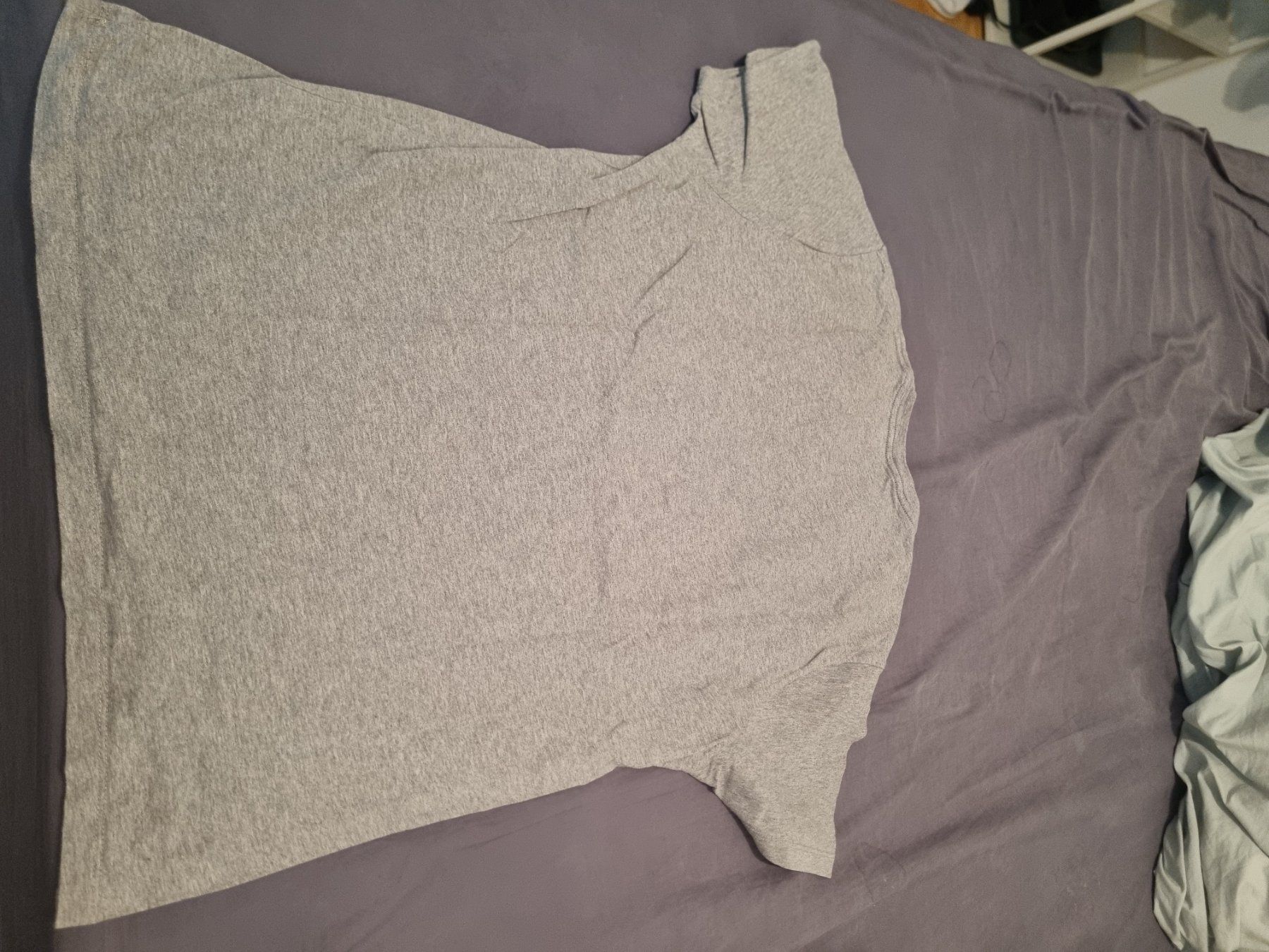 T-shirt: pepe jeans tshirt – Usato da Ennetbaden venduto da ale_syz8 1