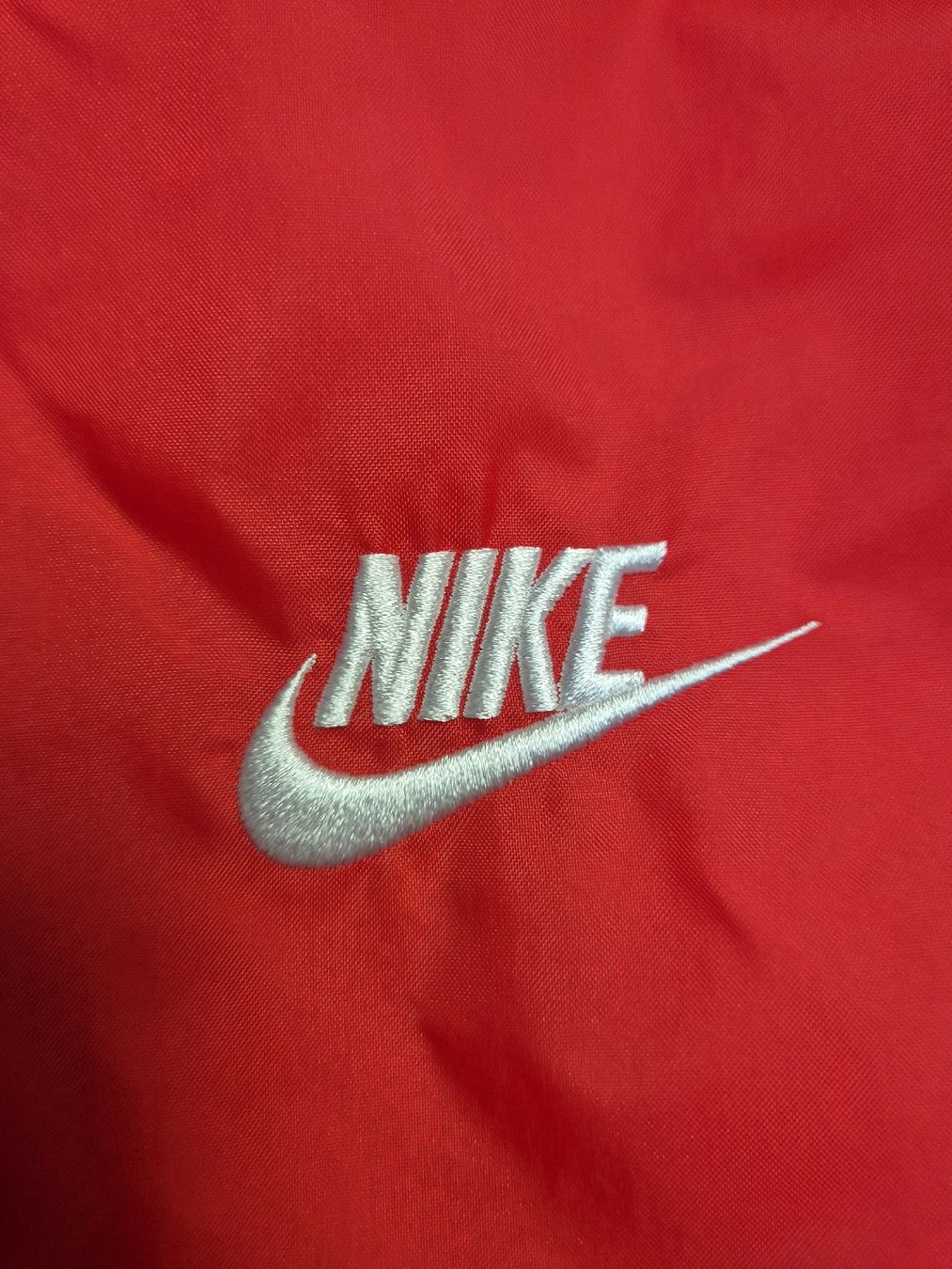 Nike Jacken: Rare Nike Windrunner rot-weiss-blau Grösse XL – Neu (gemäss Beschreibung) aus St. Gallen von CaliSunshine 2