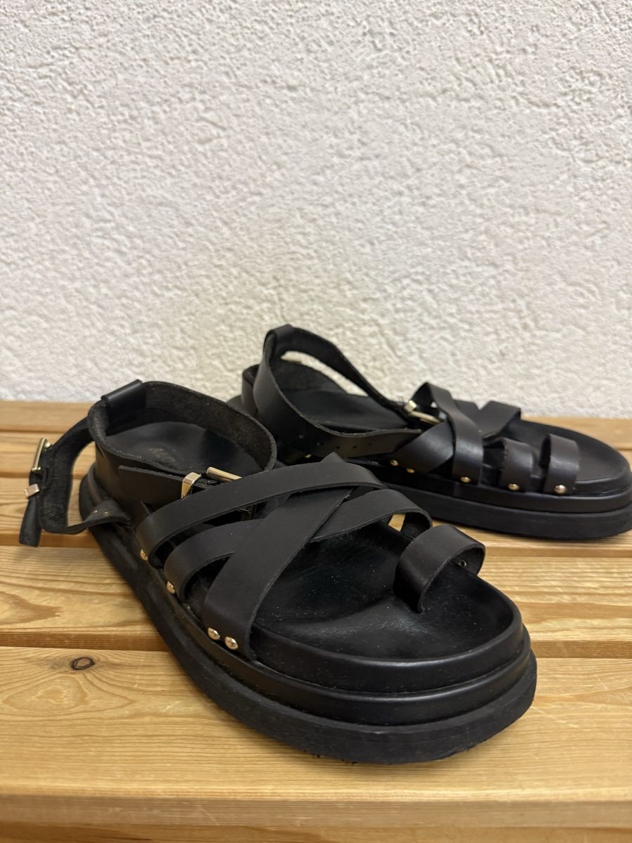 Scarpe da donna: ALOHAS SANDALS BLACK – Usato da Biel/Bienne venduto da lichterhoh 1