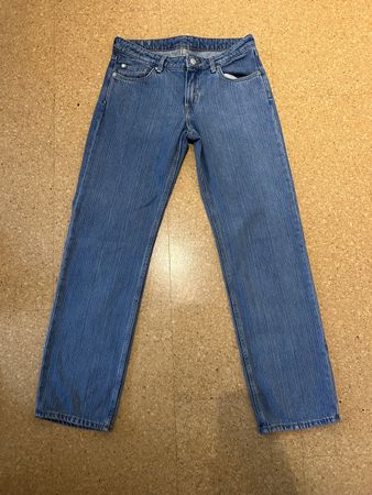 weekday jeans 28/32