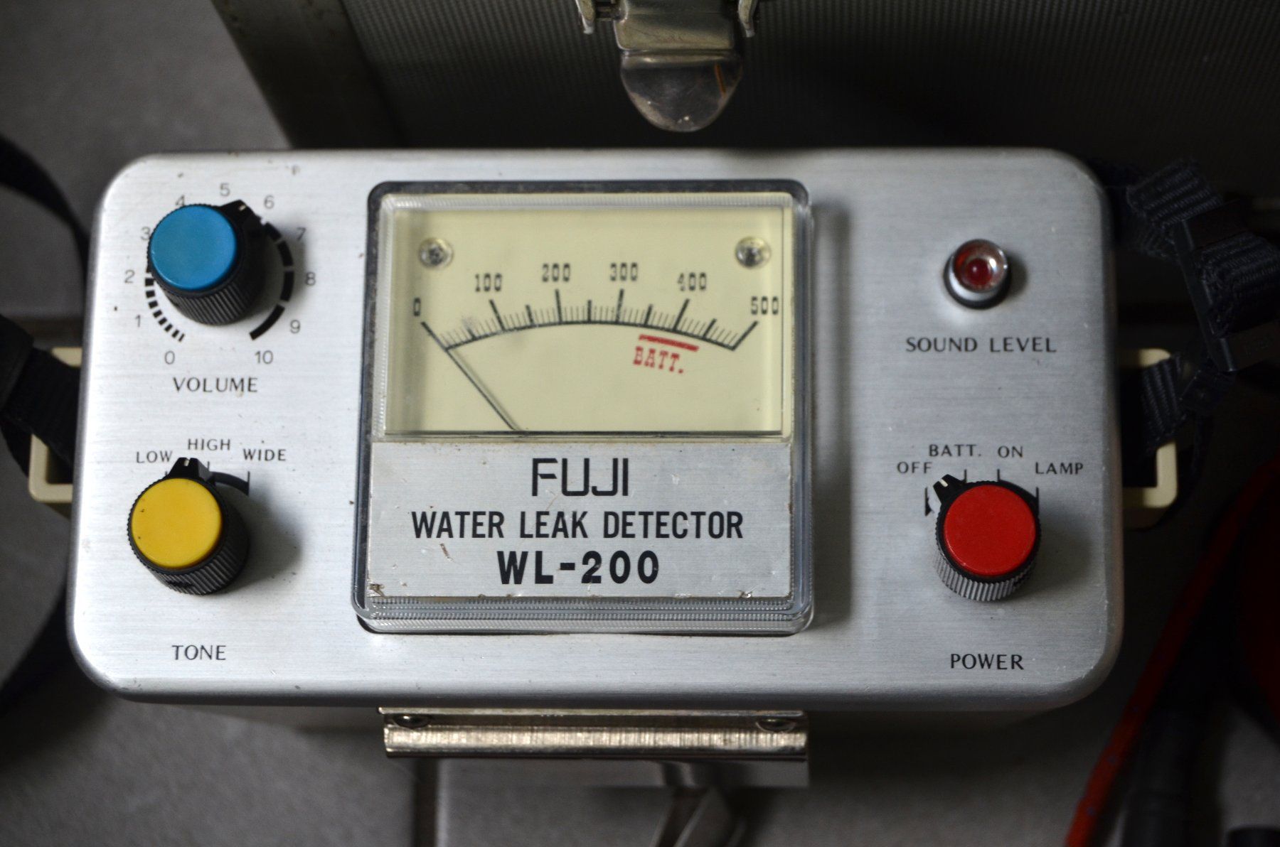 Misurare: Fuji Water Leak Detector WL-200 – Usato da Collonges venduto da arashee 2