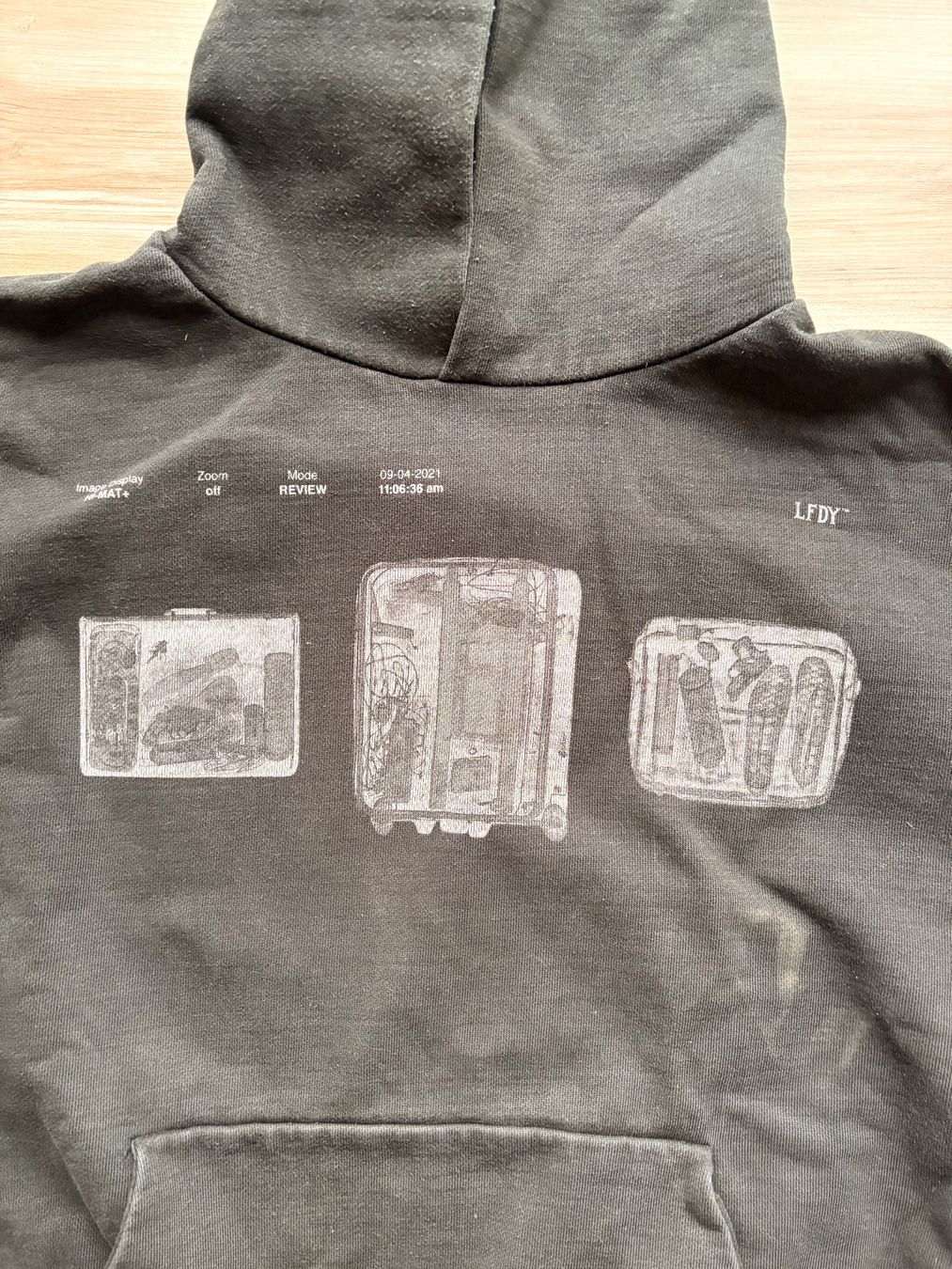 Live Fast Die Young Maglioni & Felpe: LFDY Pullover – Usato da Wigoltingen venduto da _vntg_ 1