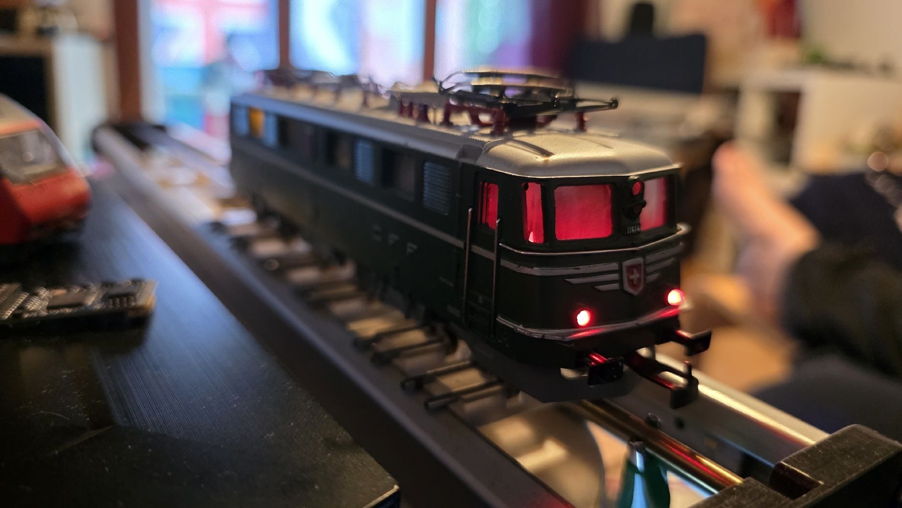 Märklin Modelleisenbahnen: märklin Ae6/6 Digital Sound – Gebraucht aus Meikirch von Drystan 1