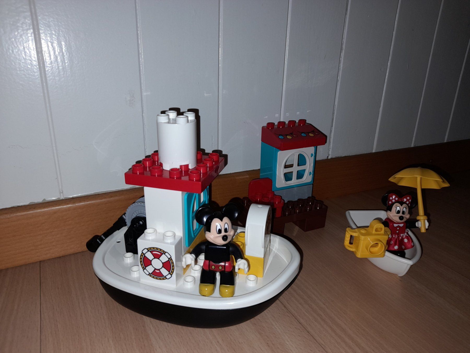 Lego Giocattoli: Lego Duplo Mickys Boot 10881 – Usato da Wittenbach venduto da Gugielmo