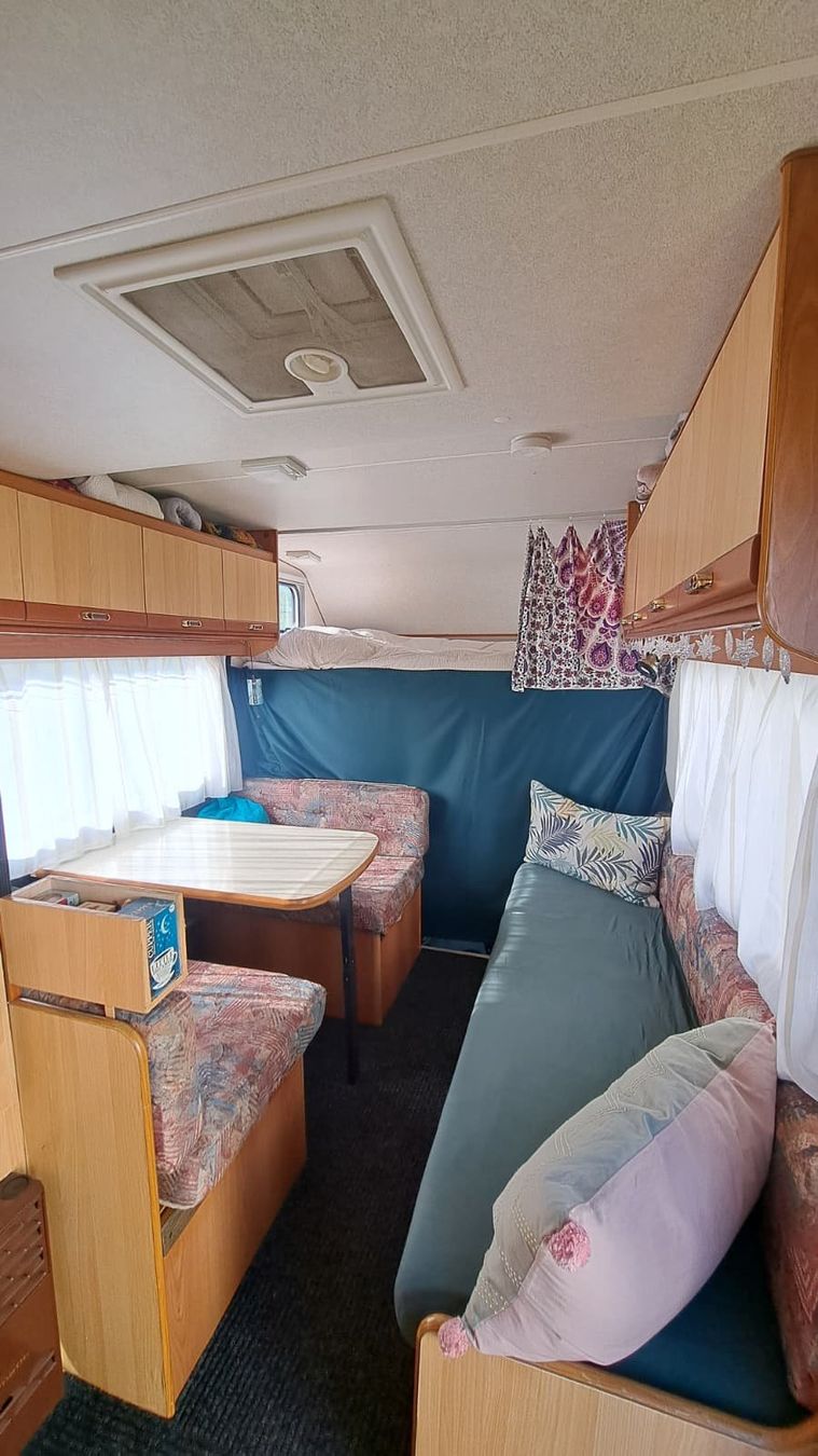 Elnagh Camping Fahrzeuge: Wohnmobil Elnagh Joker plus – Gebraucht aus Untereggen von Lay0 6