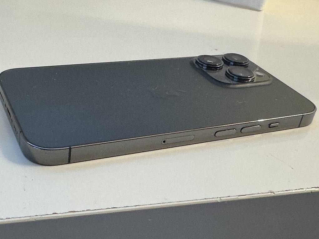 Apple Telefoni cellulari / Smartphones: Iphone 13 pro top fast keine gebrauchsspuren – Usato da Otelfingen venduto da Solon 4