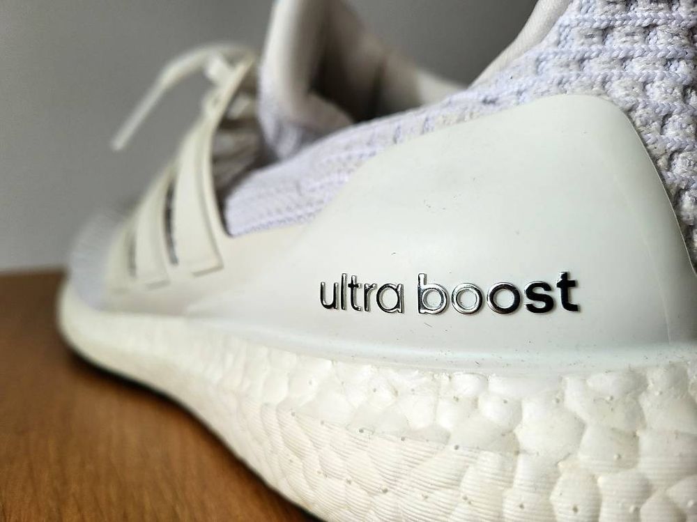 Adidas Ultra Boost EU 44 2/3 