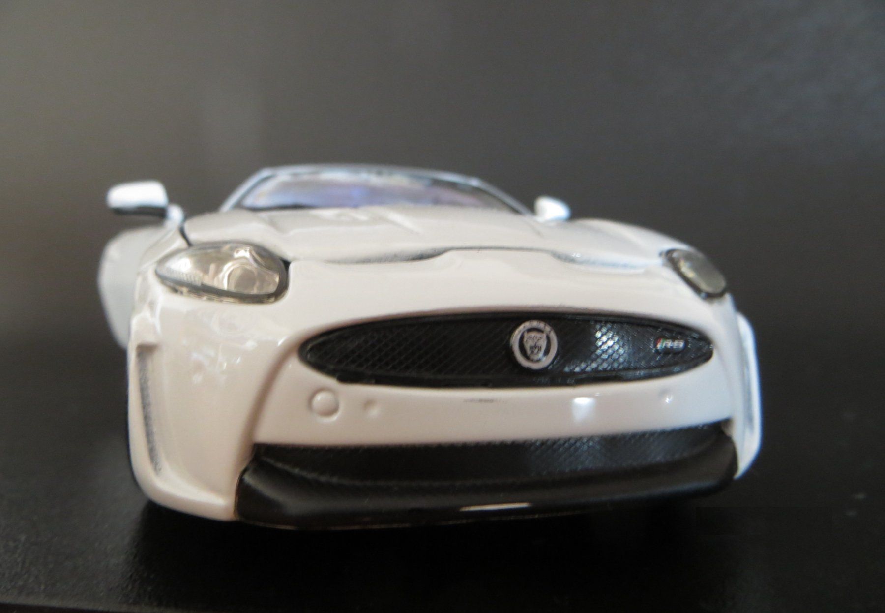 Bburago Voitures modèles: Jaguar XKR – D'occasion à Herisau par Simonalb 2