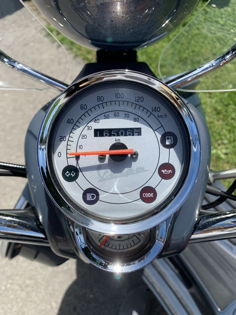 Vespa Scooters: Vespa LXV 125 – Gebraucht aus Plaffeien von Roebu3316 6