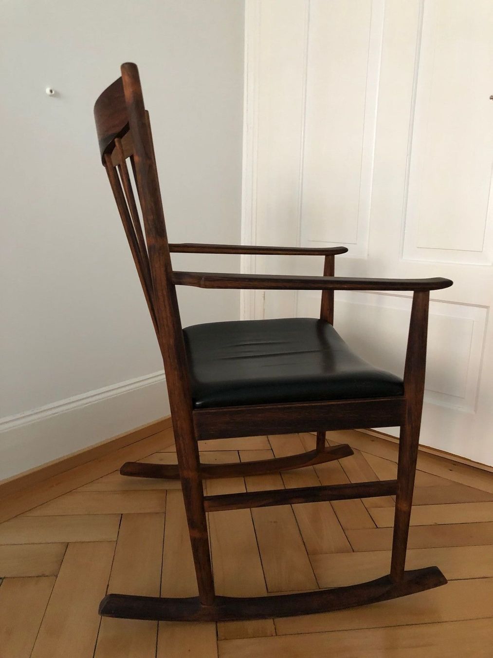 Sedie: Schaukelstuhl Palisander Arne Vodder – Usato da Zürich venduto da MakasoZH 3