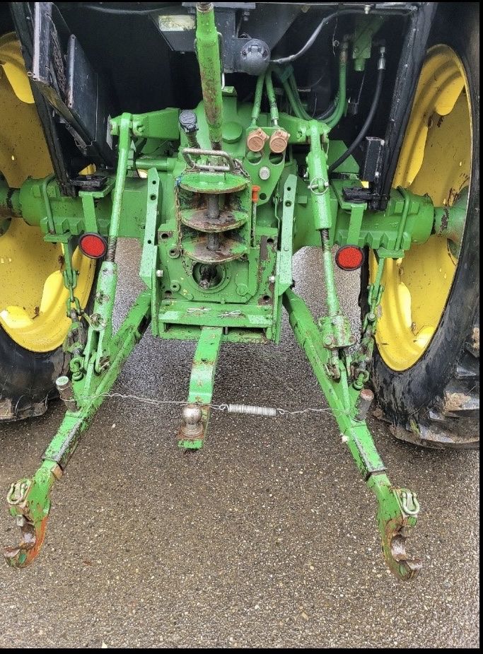 John Deere Trattori: John deere 2450 – Usato da Courrendlin venduto da M2824 1