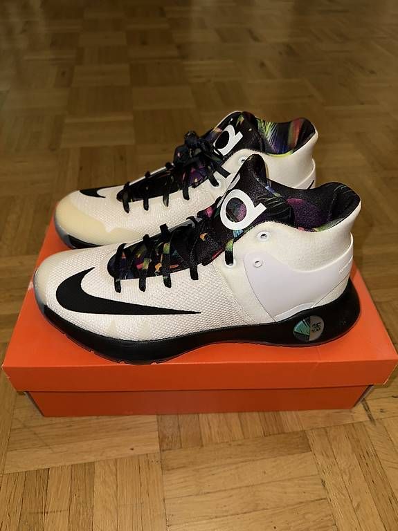 Herrenschuhe: Nike KD TREY 5 IV – Gebraucht aus Ostermundigen von joh_p2q7 1