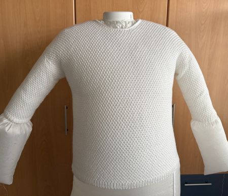 Handgestrickter Damenpullover, ca. Grösse 42