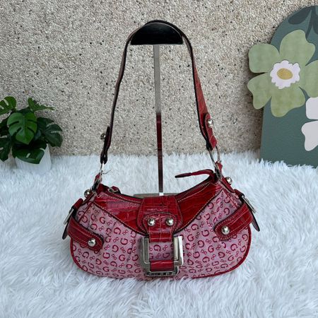 Guess Handtasche rot/pink Logo Print Kroko Optik 30x16cm