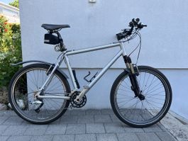 Price Mountainbike Alu gebürstet guter Zustand