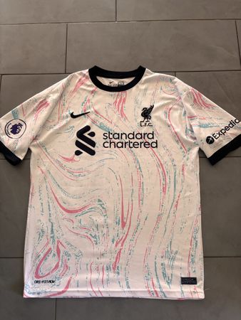 Liverpool FC   Mo Salah  L