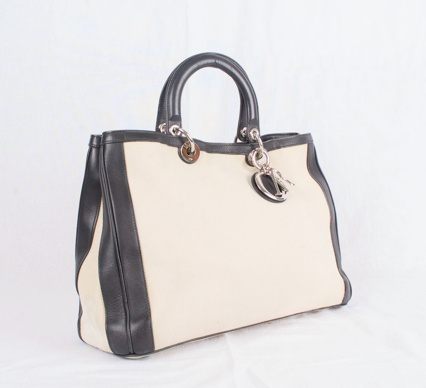 Dior Borse da donna: AUTH CHRISTIAN DIOR DIORISSIMO 2 WAY SHOULDER BAG – Usato da Lausanne venduto da Lamedusac 2