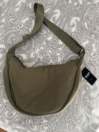 Chicorée Tasche Crossbody Bag Khaki neu mit Etikett