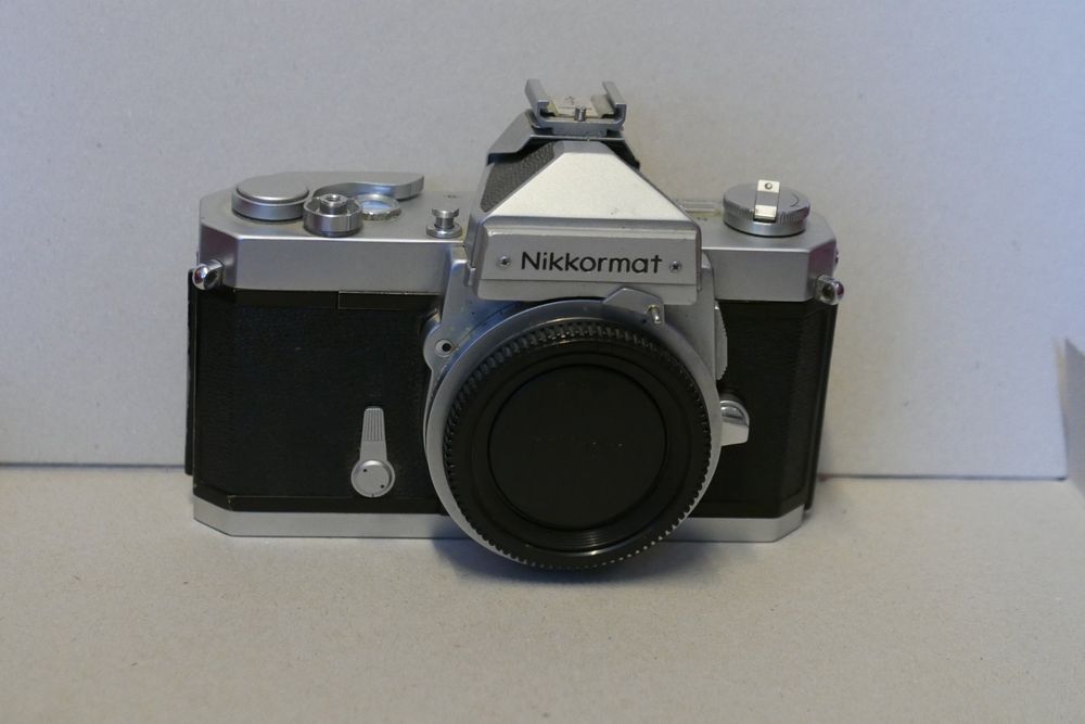 Nikkormat EL – La Boutique Argentique