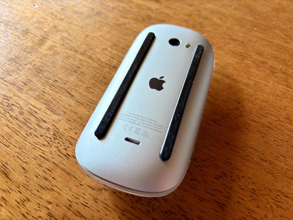 Apple Mouse: Apple Magic Mouse 2 Lightning ab CHF 1.- – Usato da Lützelflüh-Goldbach venduto da Blink840 1