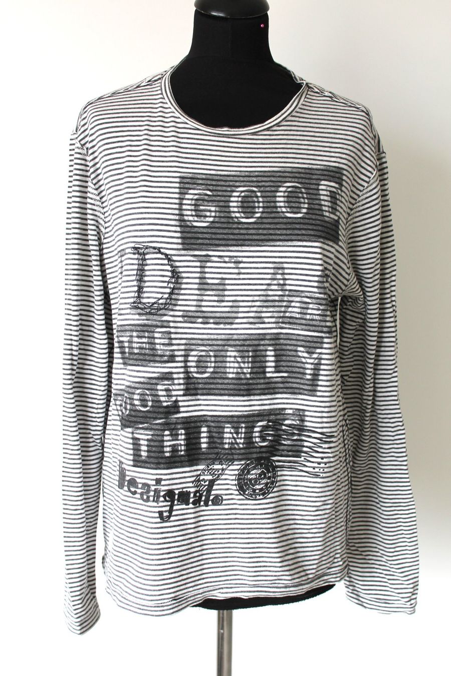 Desigual Maglioni & Felpe: Sweatshirt DESIGUAL taille L – Usato da Chez-le-Bart venduto da jasse