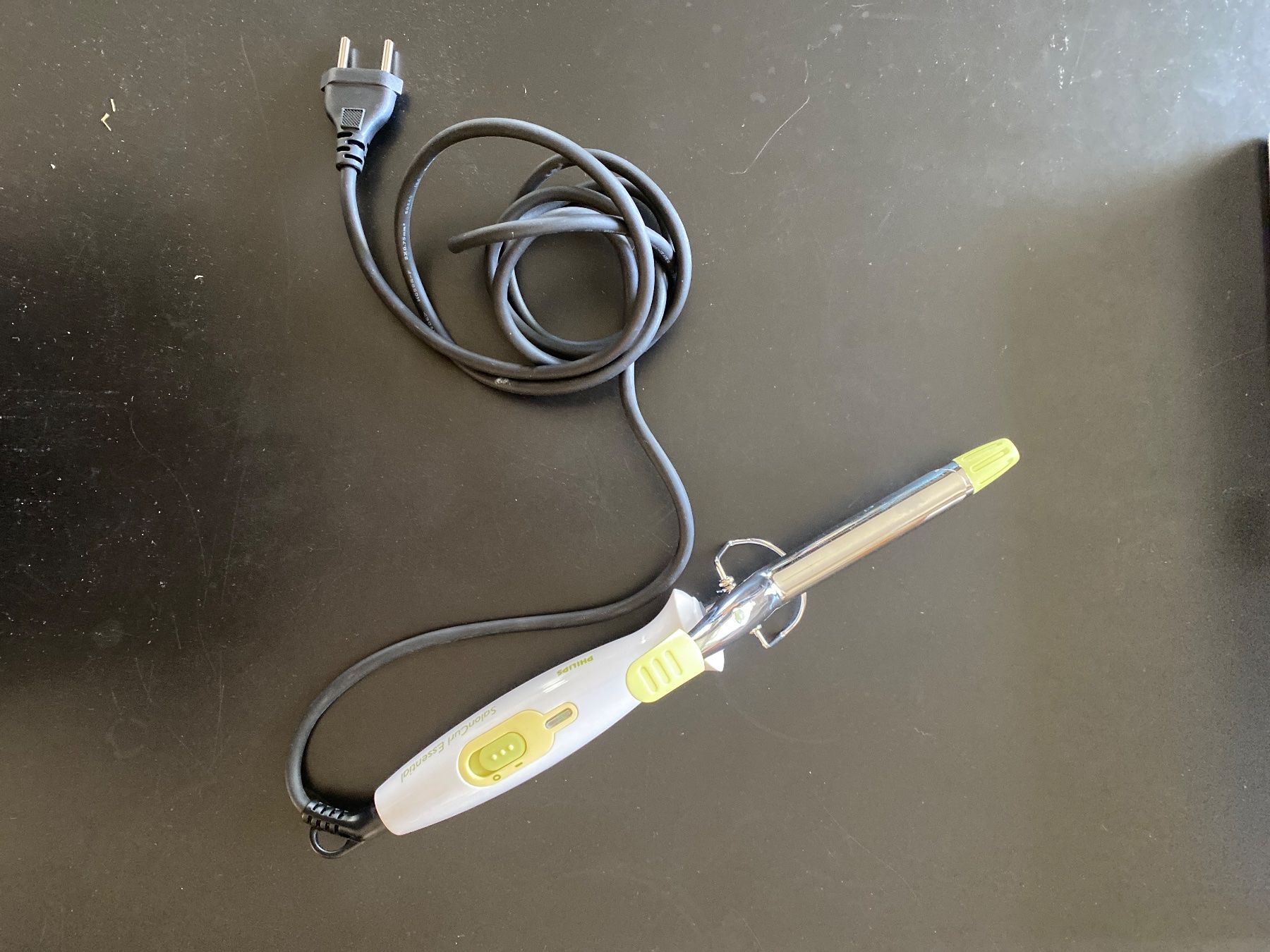 Philips Fers à boucler & lisser: Lockenstab, Philips SalonCurl Essential – D'occasion à Solothurn par kim_y2ts 1