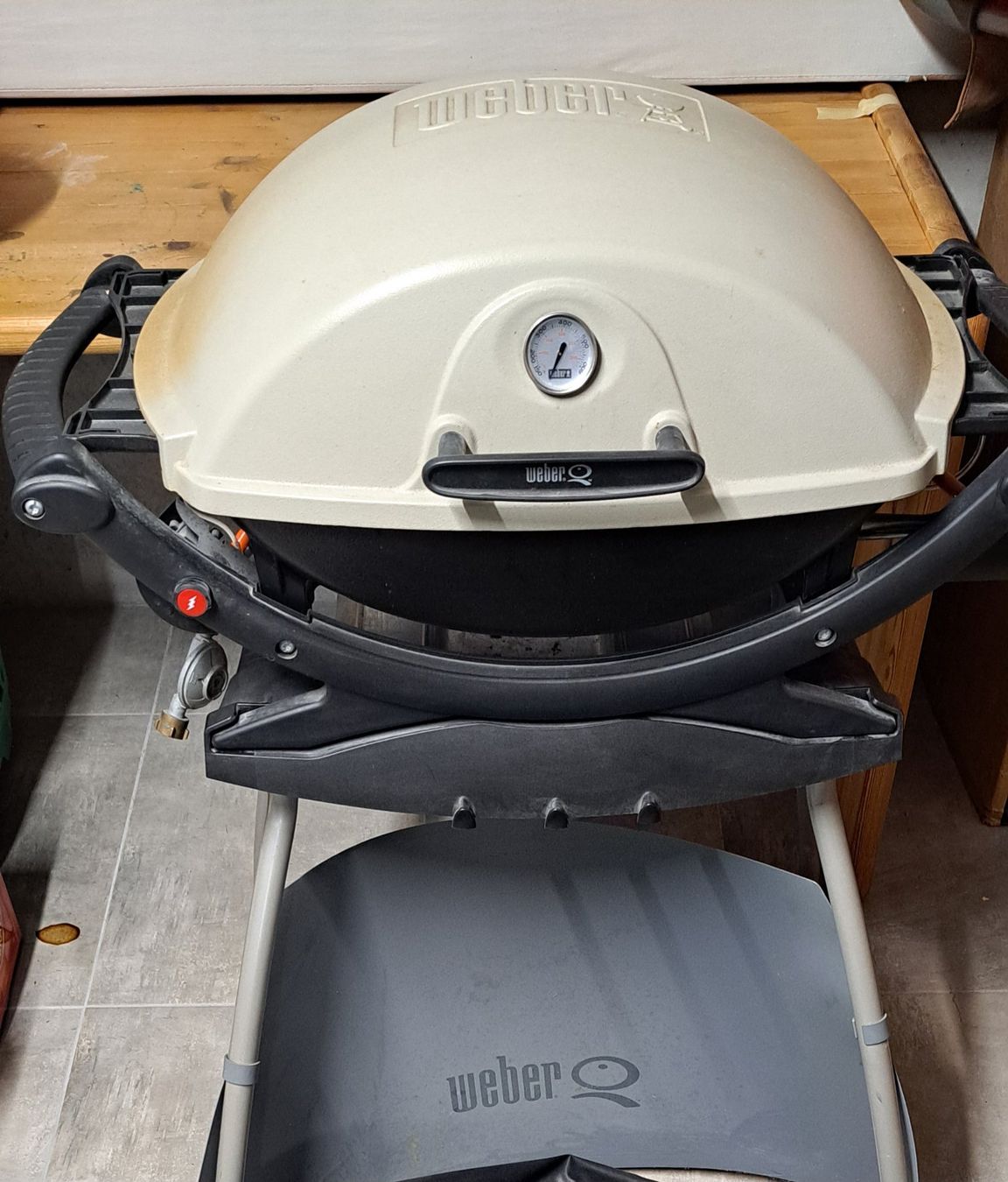 Griglie: Gasgrill Weber Q220 – Usato da Riedt b. Erlen venduto da Sorry13