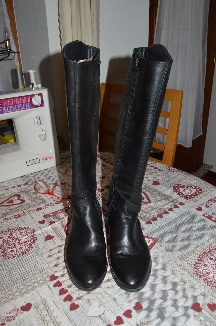 Avant Premiere Scarpe da donna: Stivale da donna – Usato da Brione s. Minusio venduto da clk_8kjj