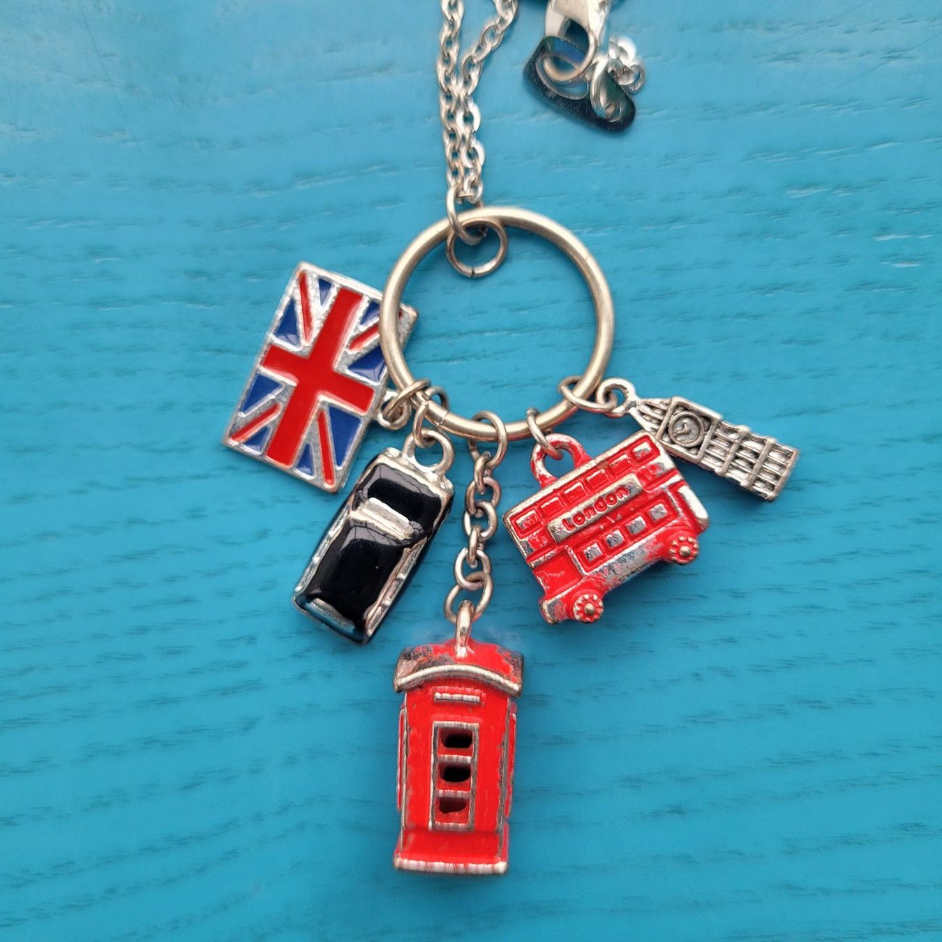 Ciondoli: Halskette  London England Charms – Nuovo (secondo la descrizione) da SCHÜBELBACH venduto da CoKaHa