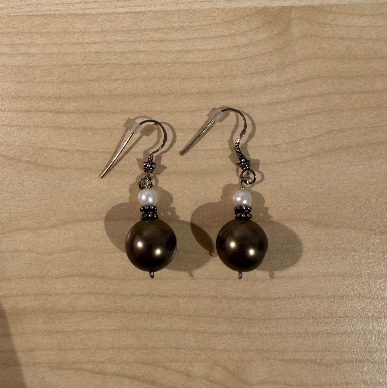 Orecchini pendenti & Orecchini a lobo: Bouclées d’oreilles perles – Usato da Denens venduto da sar_5wlm