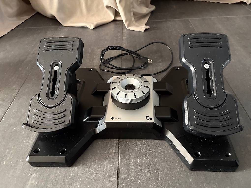 Saitek Controller: Logitech G Saitek Pro Flight Rudder Pedals – Usato da Wetzikon ZH venduto da mar_d5sy