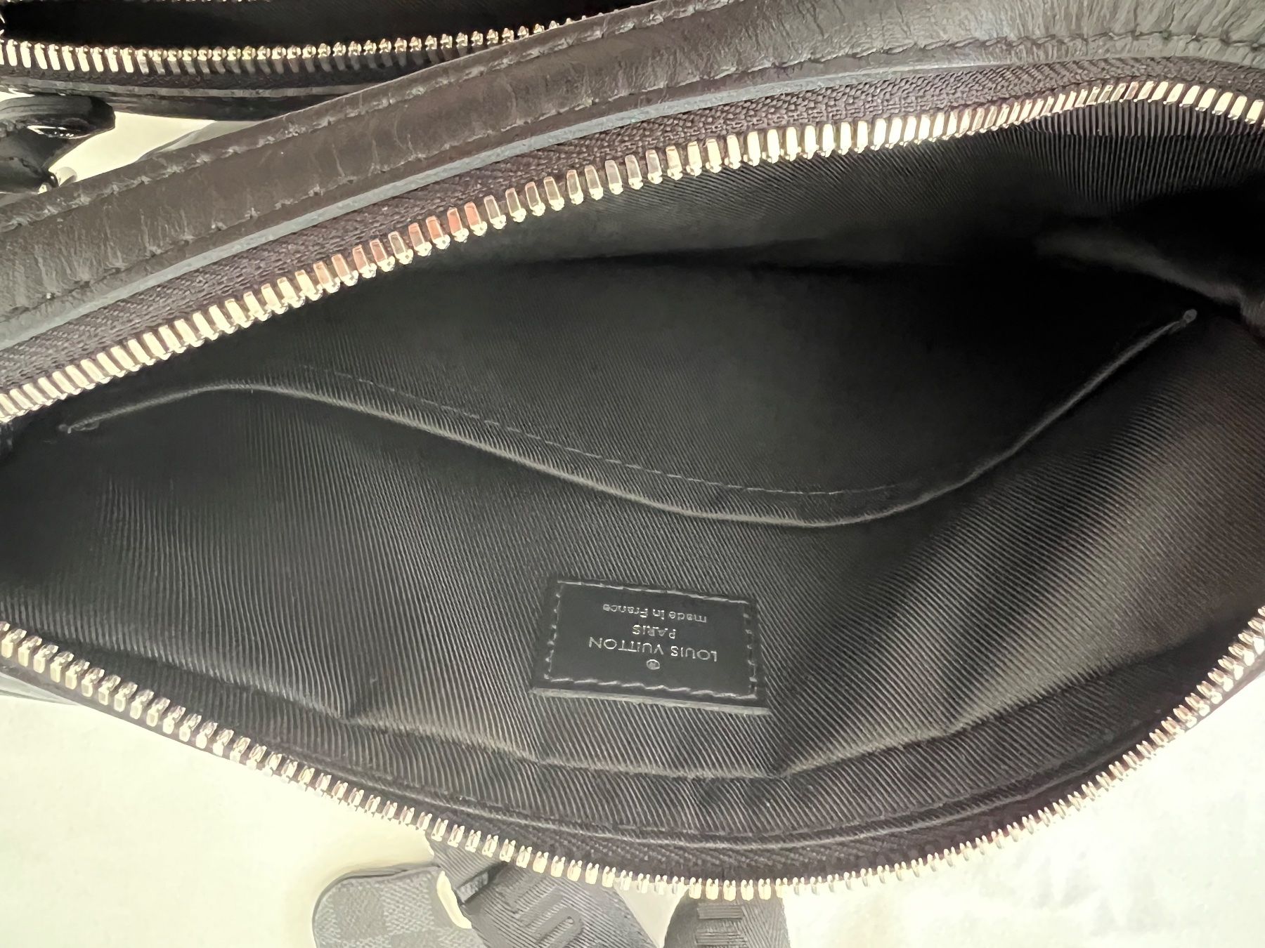 Louis Vuitton Borse: Louis Vuitton Tasche – Nuovo (secondo la descrizione) da Pratteln venduto da nik_h8yj 5