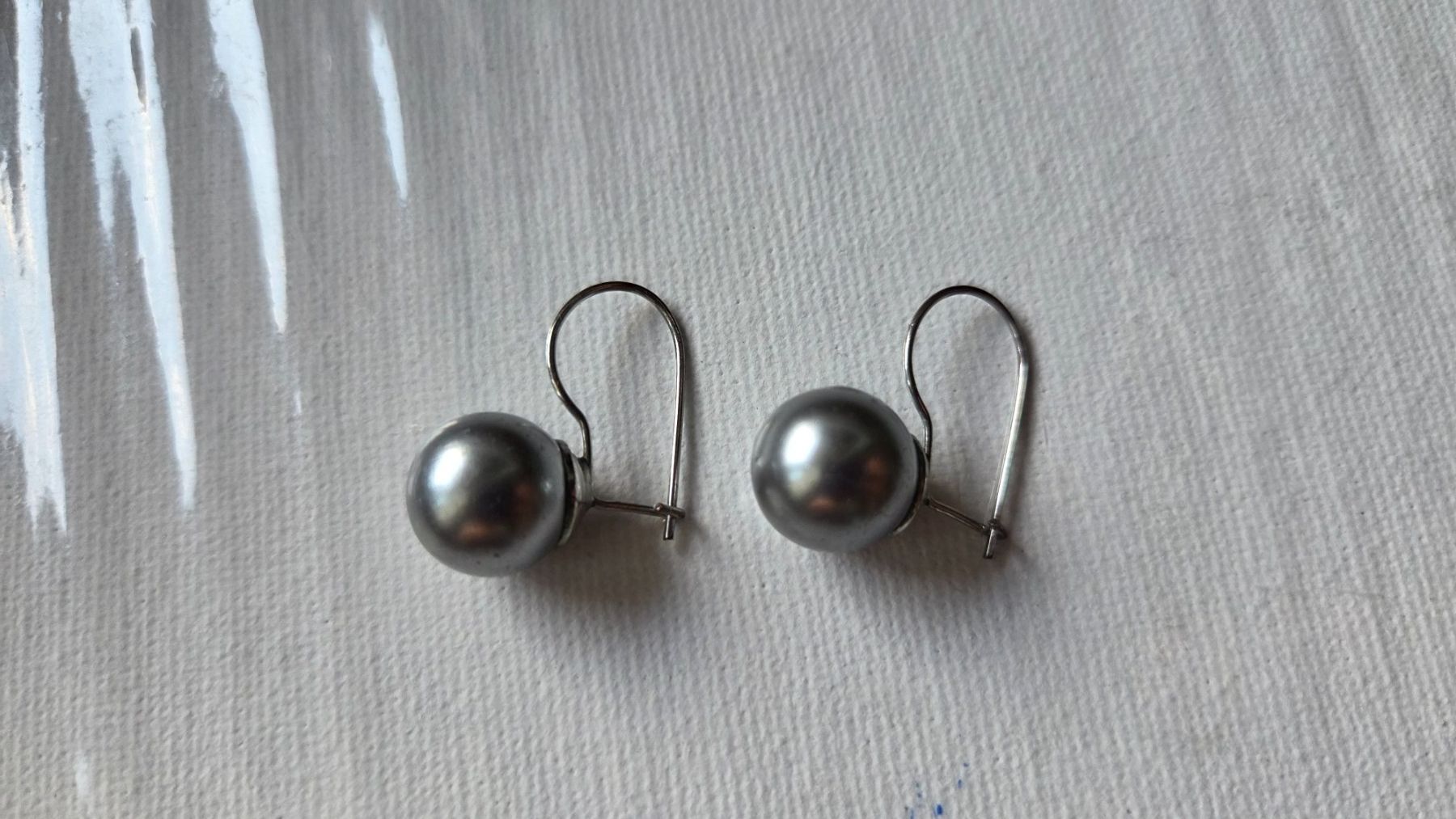 Orecchini pendenti & Orecchini a lobo: Ohrringe Ohrhänger Modeschmuck Perlen Style grau – Usato da Weggis venduto da Leeclipse