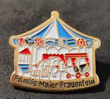 Y388 - Pin Karussell Familie Maier Frauenfeld